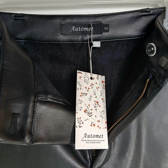 AUTOMET Black Matrix Faux Leather Wide Leg Pants Raw Hem Size Small NWT - Picture 6 of 8